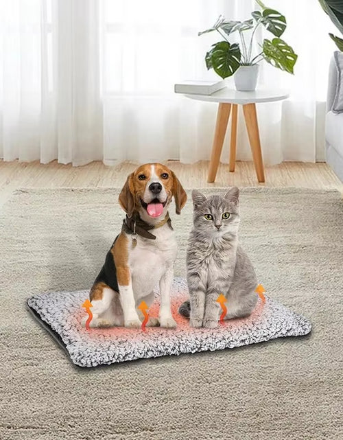 Load image into Gallery viewer, Self Warming Cat Bed Waterproof Self-Warming Pet Mat Reflects Pet Body Heat Pet Warmer Pad for Constant Temperature Washable
